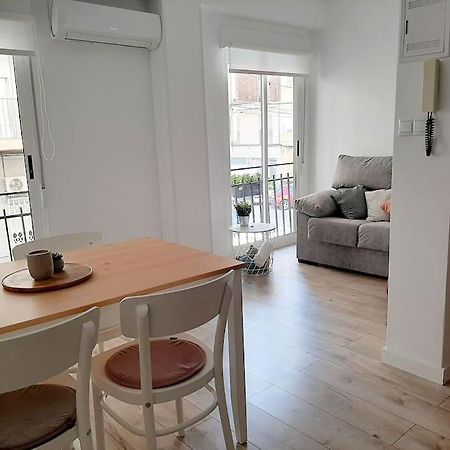 Confortable Apartamento En เอลเช ภายนอก รูปภาพ